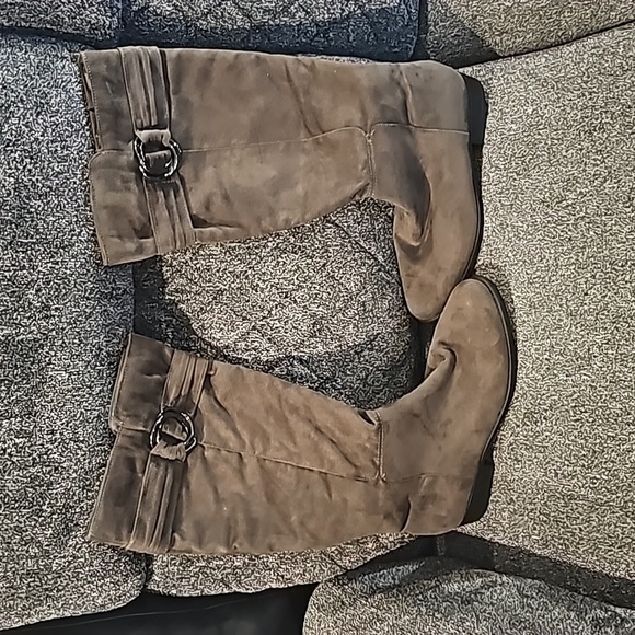 🛒💰Womens IMPO Bayla Suede Muted Brown Zipper Mid Calf Boots Sz 9M - Picture 1 of 4